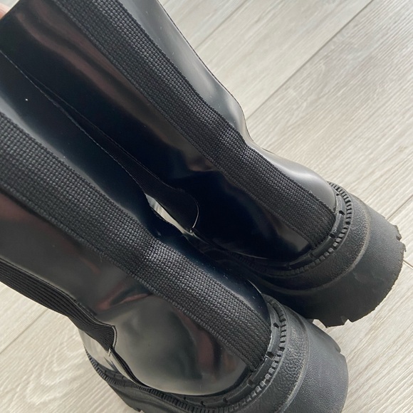 Zara Women's Bootie Faux Leather Black Chelsea Boots - Picture 6 of 10